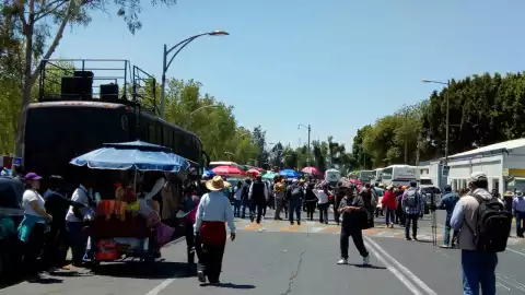 CNTE refuerza bloqueo