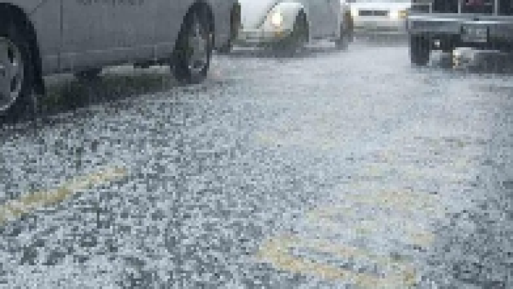 Cae granizo en dos delegaciones del DF
