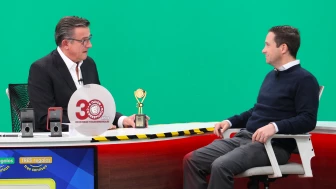 Benjamín Salinas entregó un especial reconocimiento a Jorge Garralda por estos 30 años de A Quien Corresponda