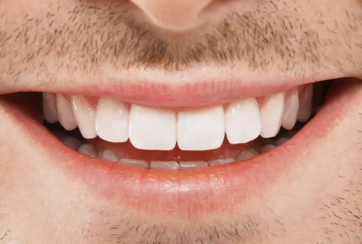 La bebida que blanquea dientes y te quita el sarro