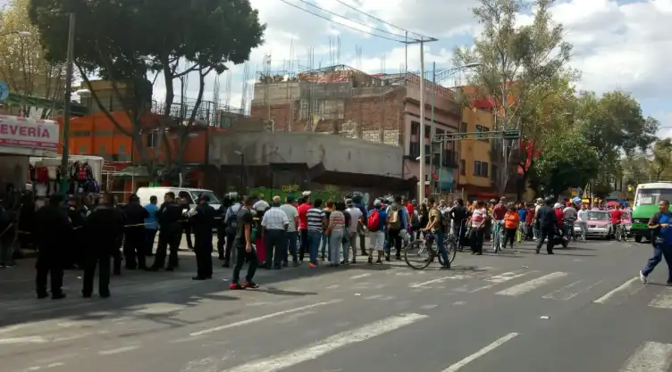 Balean a tres en el Centro, dos mueren en calle Manuel Peña