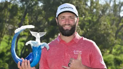 Jon Rahm comenzó con el pie derecho el 2023