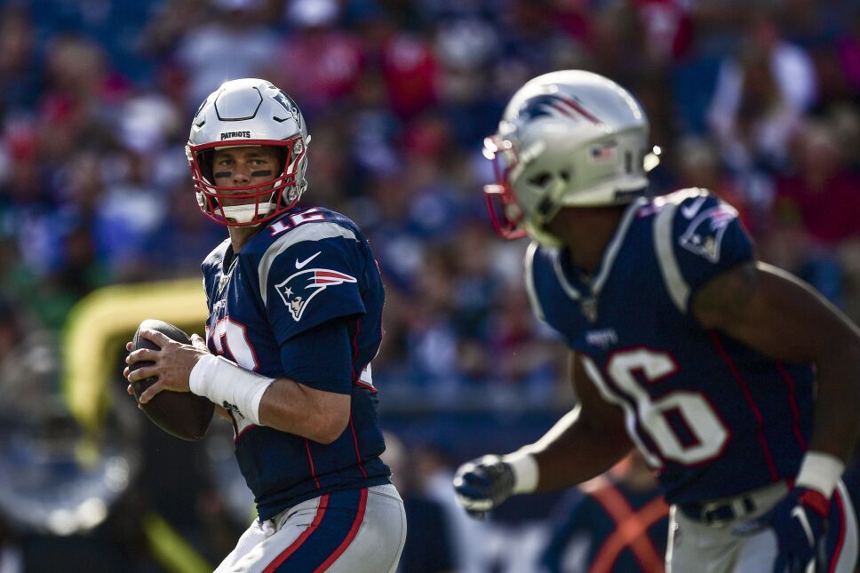New York Jets v New England Patriots