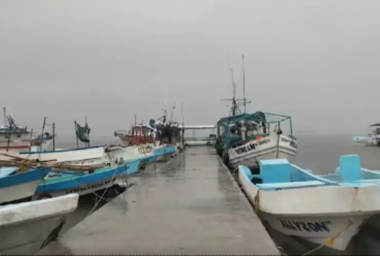 Ordenan cierre de puertos
