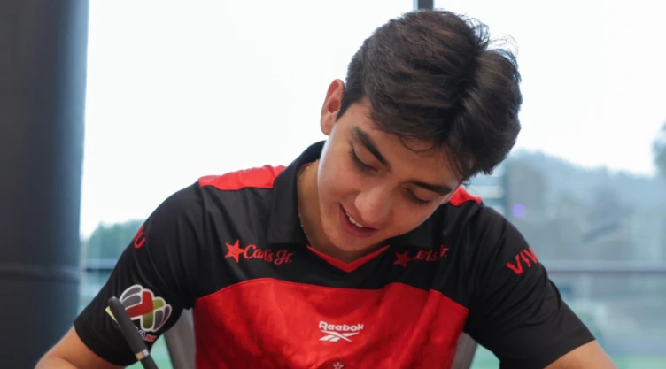 Gilberto Mora
