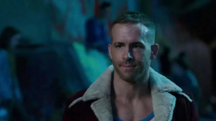 Ryan Reynolds en su personaje, Wade Wilson, en Deadpool.