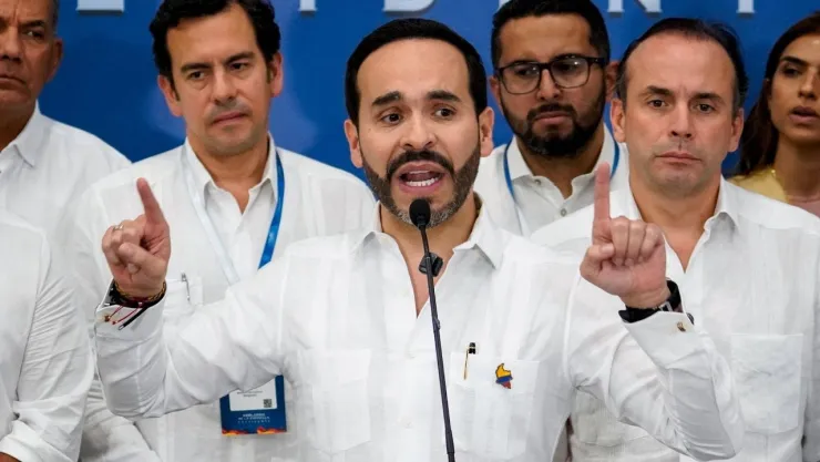 Abelardo de la Espriella asegura que defenderá la libertad de la prensa en Colombisa
