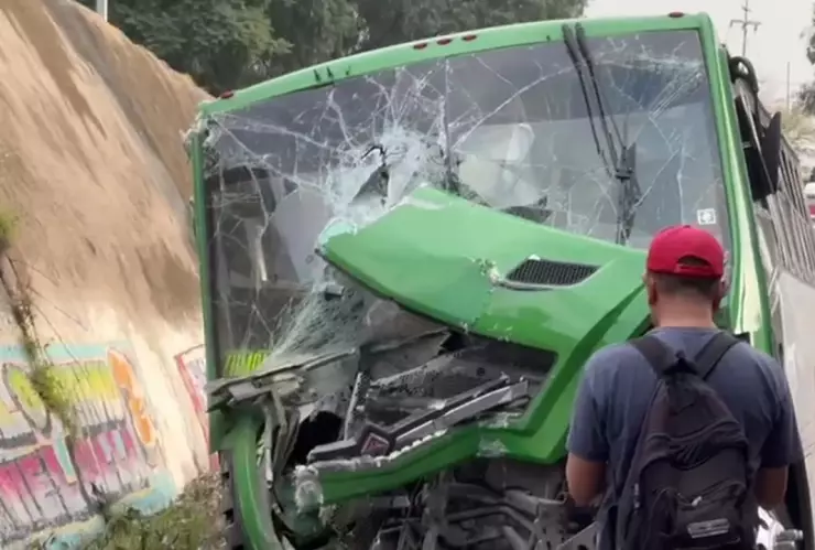 accidente-mexico-queretaro-choque-camion-deja-8-lesionados-cuautitlán-Izcalli