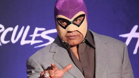 el fantasma luchador