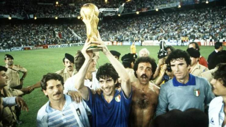 paolorossimundial1982.jpg