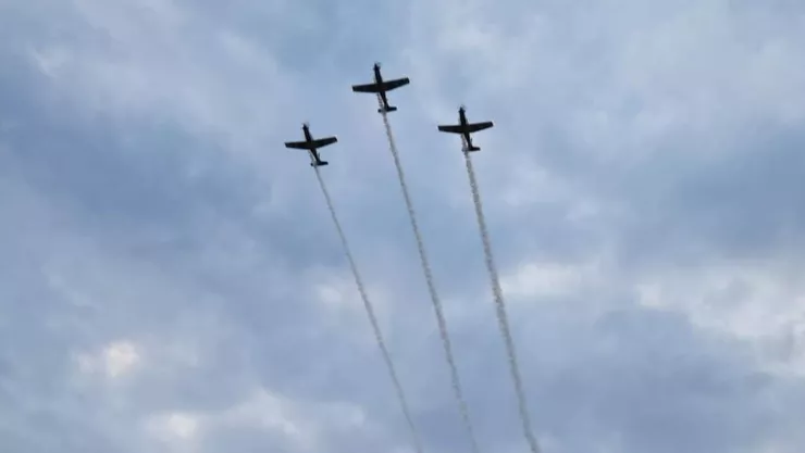 avionetas sobrevuelan querétaro por el tazón méxico VII.jpg