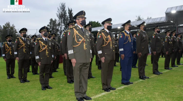ceremonia_ascensos_militares.jpg