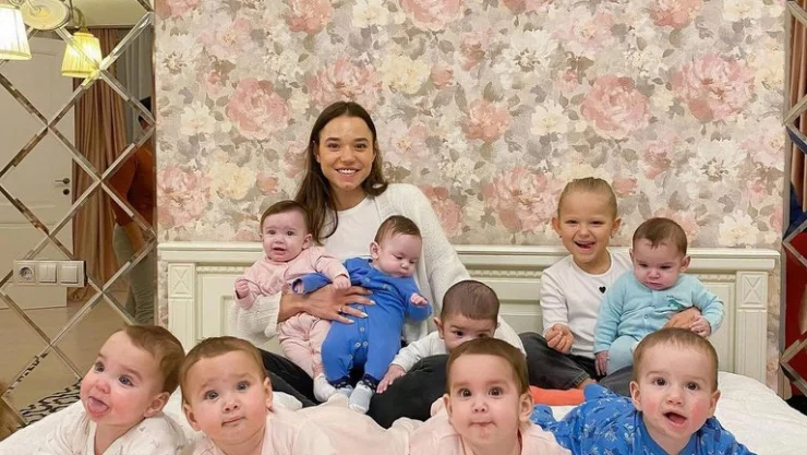 Pareja con 11 hijos buscará tener 100 para ser la familia más grande del mundo