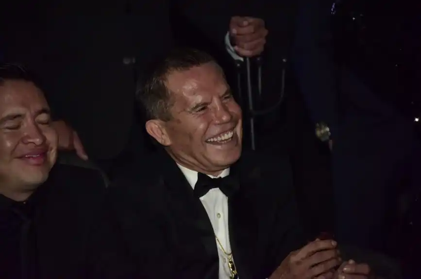 cumpleaños sesenta julio cesar chavez