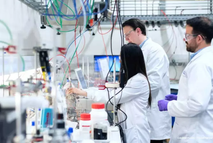 cientificos encuentran tratamiento debilitar covid-19.jpg