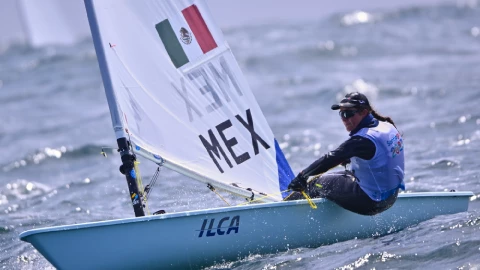 Elena Oetling vela París 2024