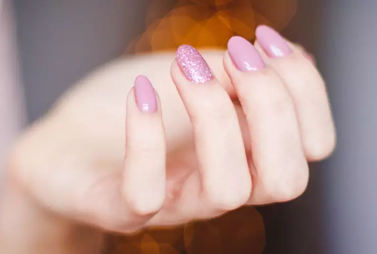 Brilla con estos diseños de manicura aesthetic en el verano 2024. ¡Son para toda ocasión!