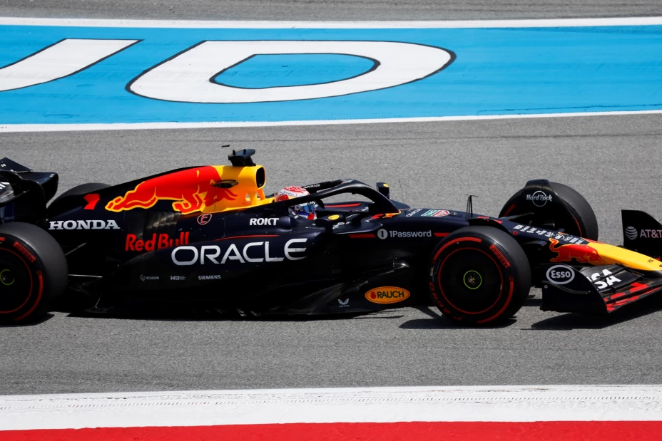 Max Verstappen culpa a la frustración por maniobra incorrecta.jpg