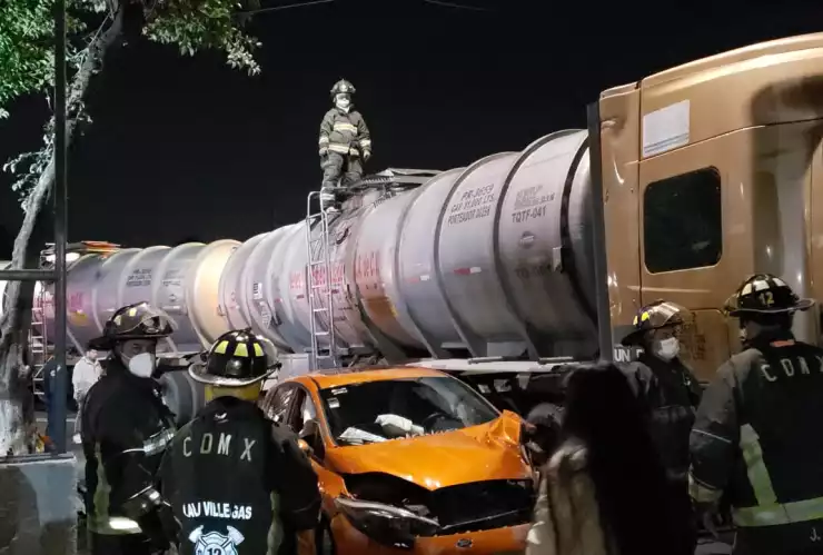 choque camión diesel.jpeg