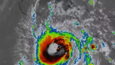 La probabilidad de IMPACTO del huracán que se está formando cerca de Quintana Roo por la temporada de huracanes 2024