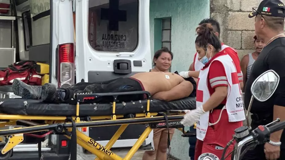 FOTO Vuelve a cometer intento de suicidio tras salir del hospital
