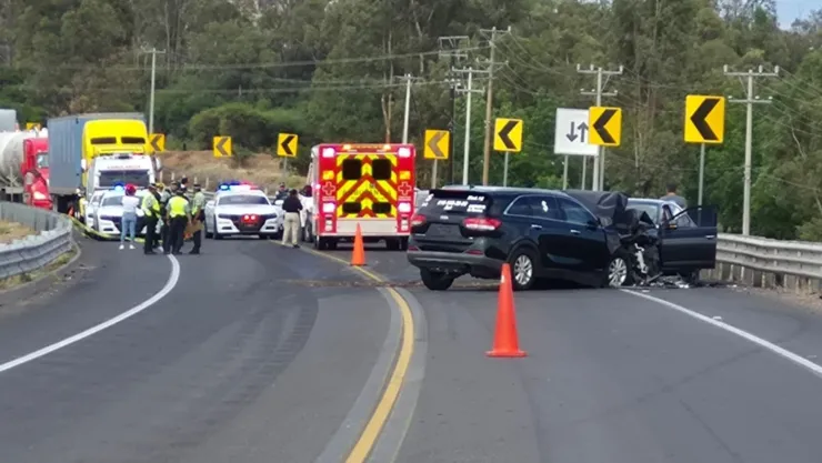 Mueren hermanitas de Mazatlán Romina y Regina en un accidente en Durango..jpg
