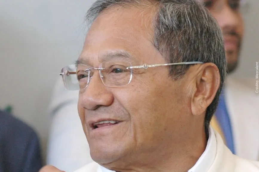 Armando Manzanero.