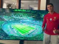 Cristiano Ronaldo viendo la tv.jpg