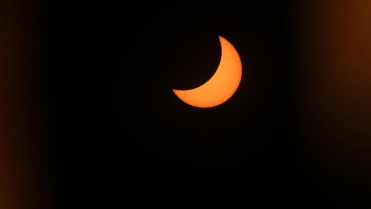 /estilo-de-vida/como-hacer-ritual-eclipse-agosto-encontrar-amor