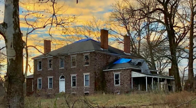 Postal de una mansión histórica en Pensilvania, Estados Unidos