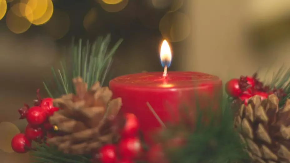 Guía del Adviento 2025_ Fechas, significado de las velas y tradiciones.jpg