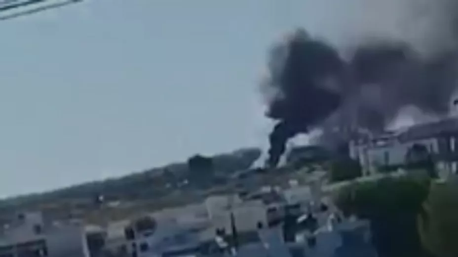 ¡Considera rutas alternas! FUERTE INCENDIO en este concurrido bulevar de León hoy jueves 13 de noviembre.jpg