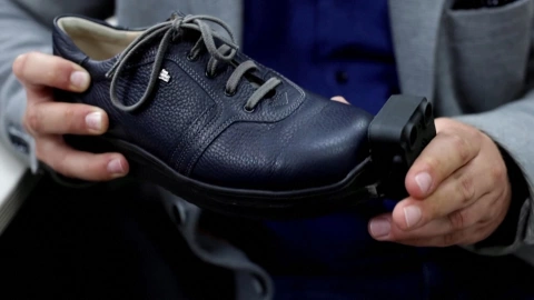 Disponibles en Austria: zapatos inteligentes para ayudar a invidentes.