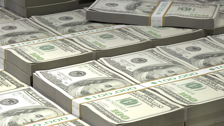 Pila de millones de dólares
