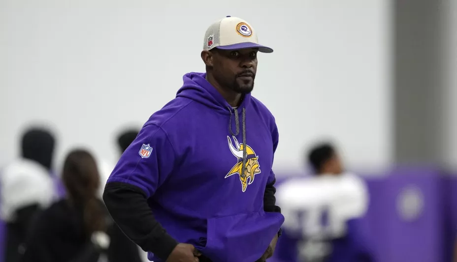 La NFL discrimina a entrenadores afroamericanos.jpg