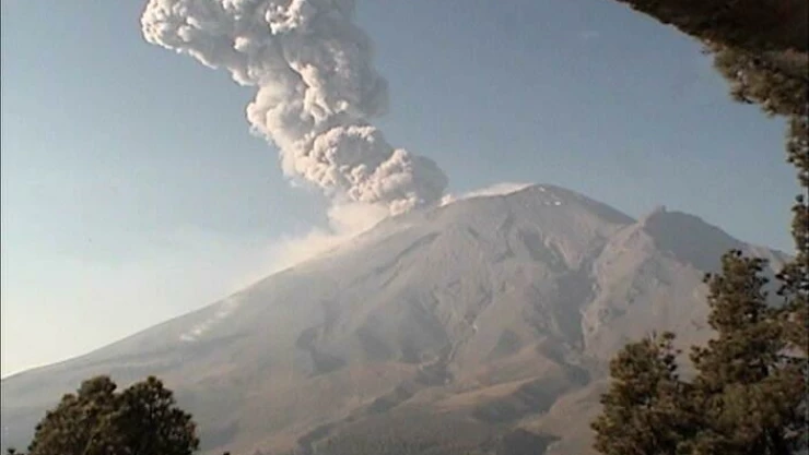 Nueva explosión de ceniza del Popocatépetl