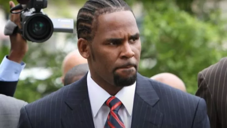 r kelly arresto access hollywood