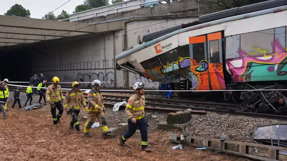 Descarrilamiento de un tren en Gelida, España.