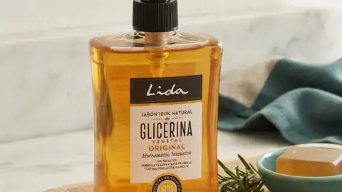 Gina Rivera, estilista profesional: “qué ingredientes buscar en un acondicionador para darle cuerpo al cabello fino”