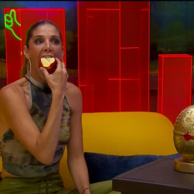 Natalia Alcocer es puesta a prueba en la última tentación del día en La Granja VIP De todas maneras dicen que soy una hipócrita.jpg