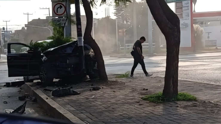 Choque en bulevar Hidalgo