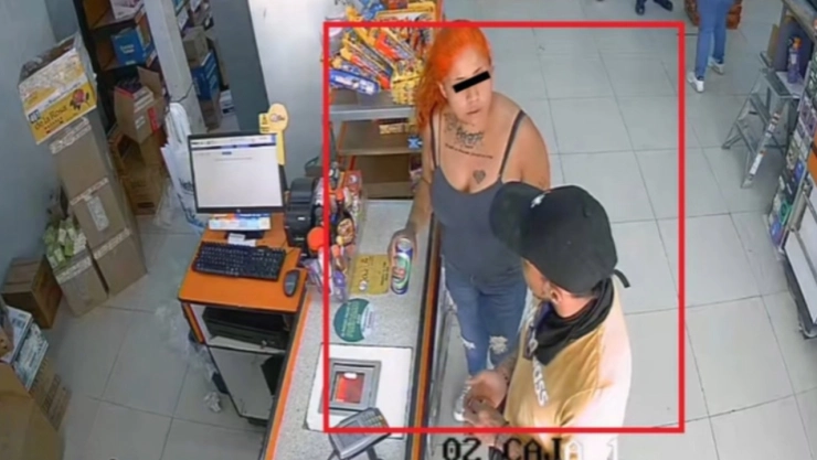 Graban a ladrones de tiendas de conveniencia en Ecatepec: eran pareja
