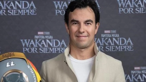 ¡Checo Pérez está de estreno! Redbull presentó su nuevo coche