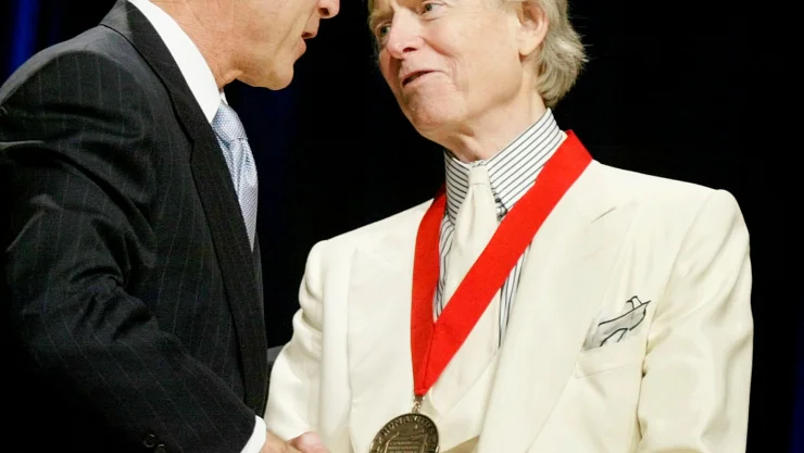 Tom Wolfe