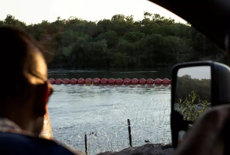 boyas rio bravo texas migrantes