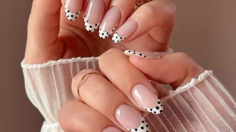 U&ntilde;as french primavera 2026