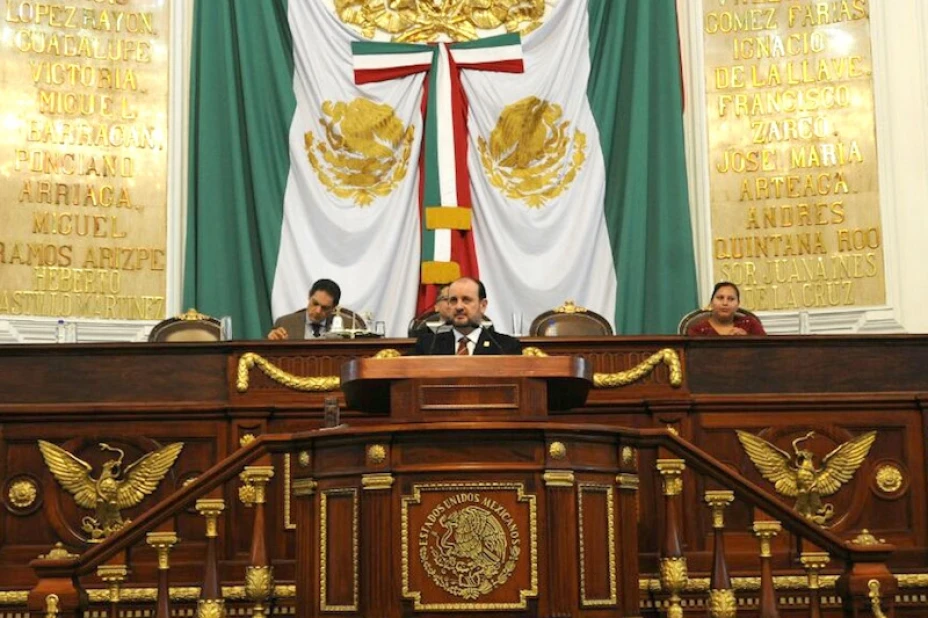 Rodolfo Ríos.
