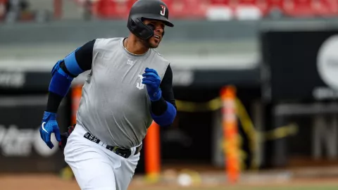 Felix Pérez Toros de Tijuana lmb