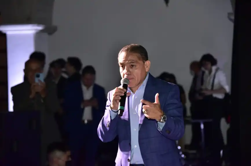cumpleaños sesenta julio cesar chavez