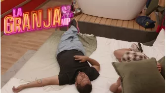 Chisme con Teo y La Bea en La Granja VIP.